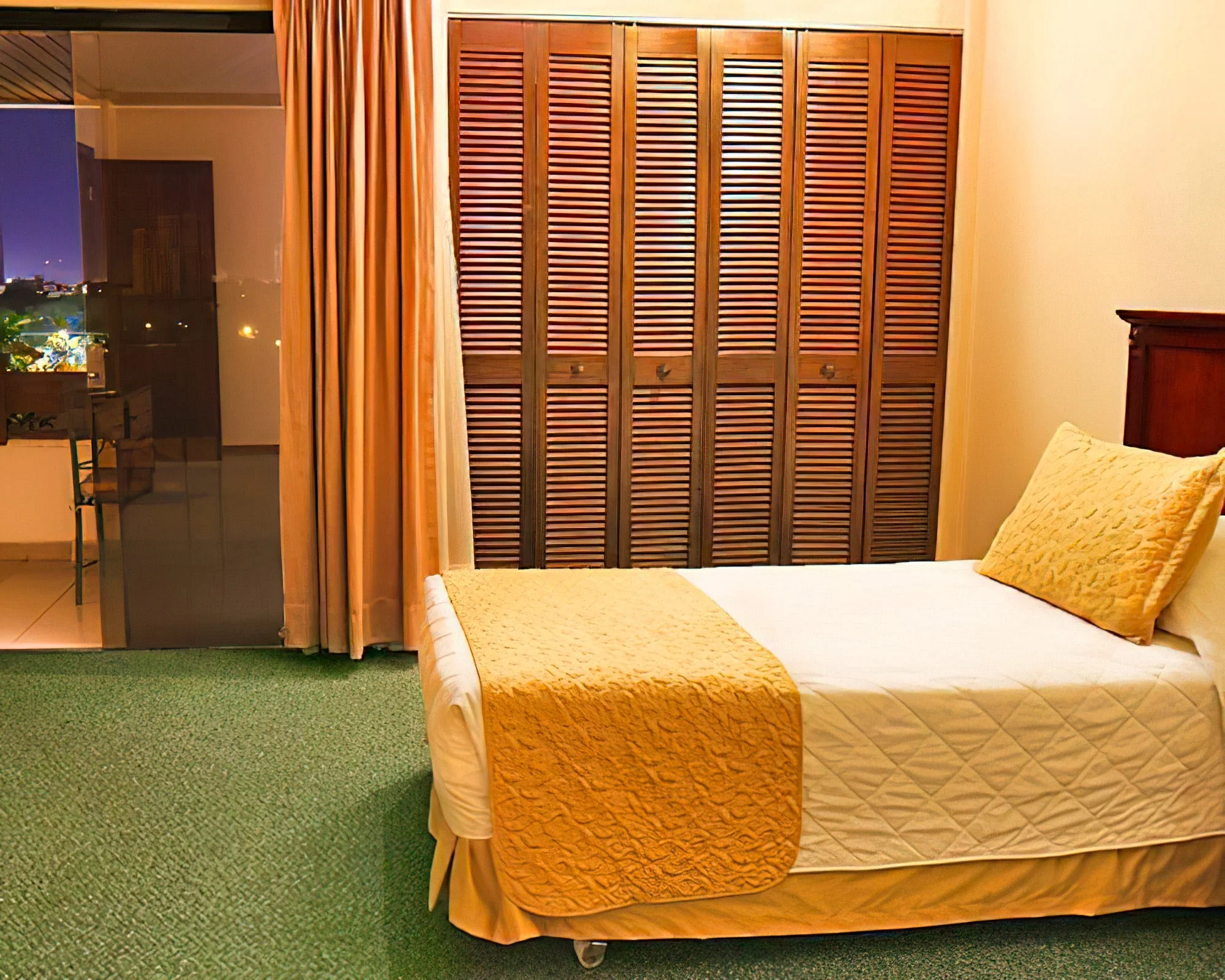 Yotaú All Suites Hotel - Image 31